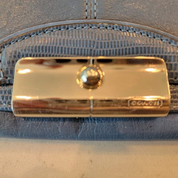 COACH Wallet - Picture 2 of 4